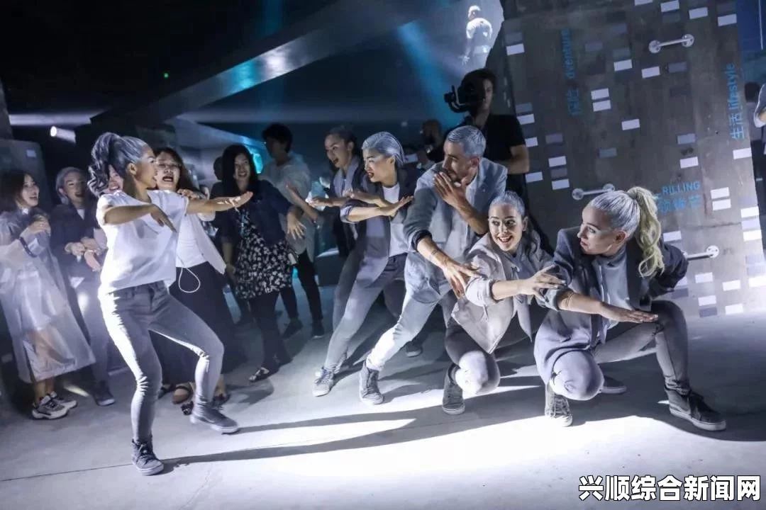 迷情都市：探索炙热激情与梦幻邂逅交织的城市画面，让心跳与欲望在夜色中绽放。