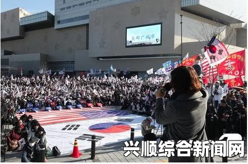 韩国首尔万人大游行现场图片曝光 抗议朴槿惠（组图）