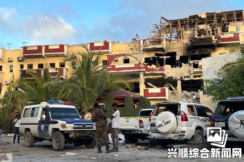 索马里首都摩加迪沙酒店发生爆炸，多人被困