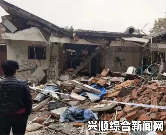 俄罗斯一居民楼煤气罐爆炸引发火灾 事故致1人死亡