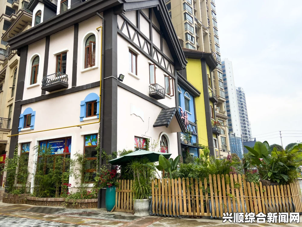 乌克兰前总统豪宅成新晋网红景点，民众自发参观拍照热潮