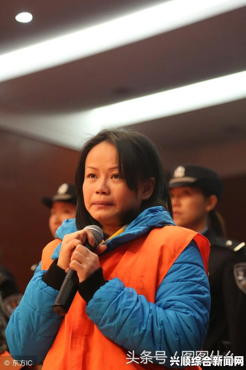 越南军方直升机发现长达80米海域油污带