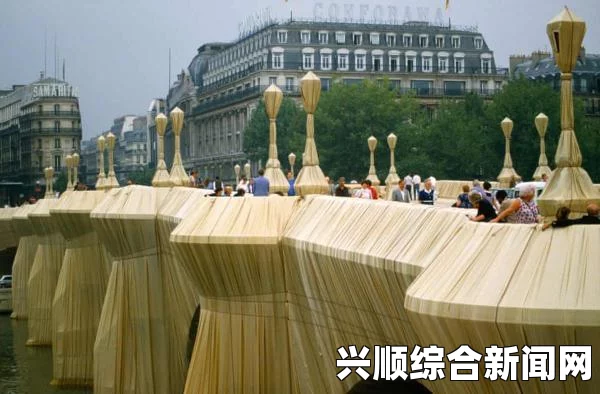 澳志愿者低调搜救失联客机，橘黄色制服下的坚定决心