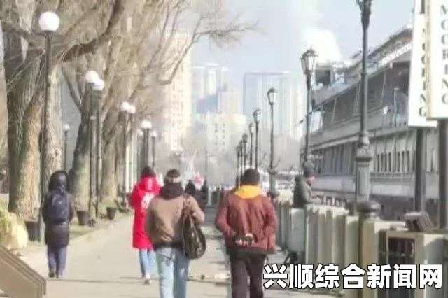 俄在乌边界陈兵4万称无威胁 指责美煽风点火