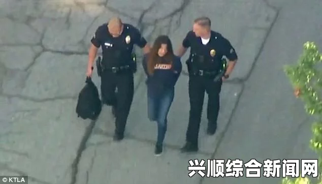 美国两名年仅十二岁的女生诱骗伙伴进入林中暴力袭击事件震惊社会