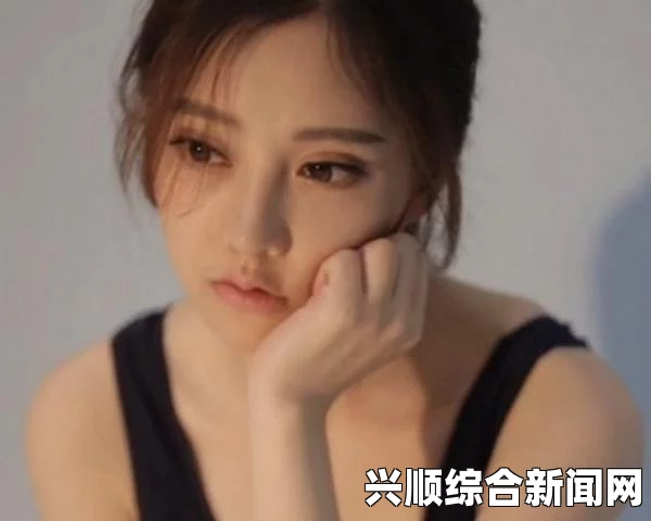 冯提莫拍摄杜蕾斯大片，绝美身姿展现一米七优雅风采