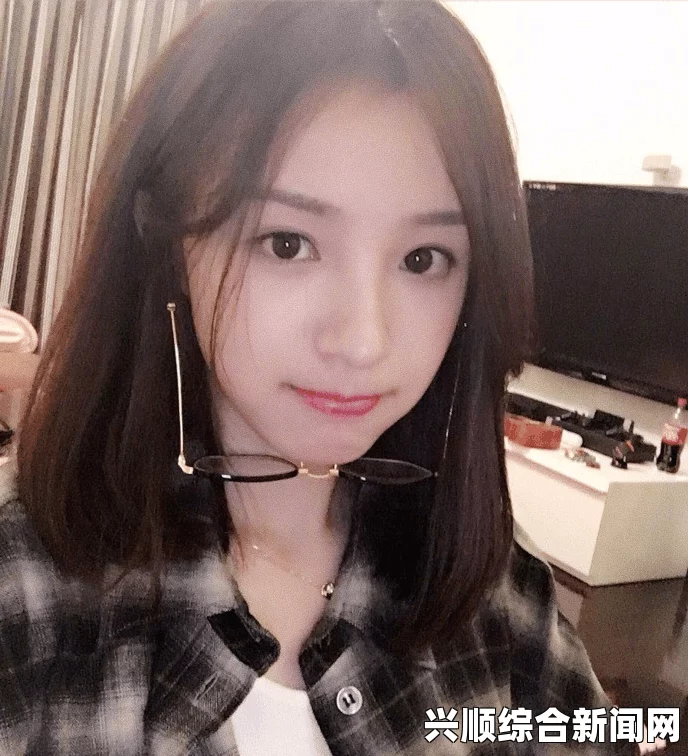 周二珂回归，游戏主播的新篇章，斗鱼一姐冯提莫地位面临挑战
