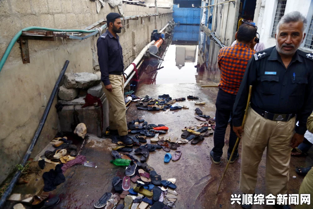 巴基斯坦木尔坦市发生严重踩踏事故，7人不幸丧生，40人受伤