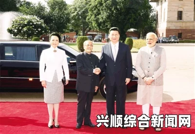 泰国前红衫军领袖阿披汪葬礼隆重举行，前总理英拉出席仪式