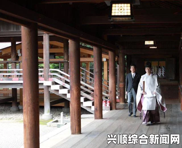 日本靖国神社秋季大祭活动举行，安倍供奉祭品暂缓参拜